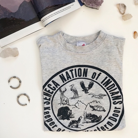 Tee Shirt - Picture 1 of 7